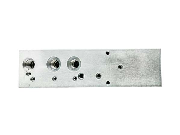 84283905 - Bloco Hidráulico Controle de Válvulas  Aplicação - 2566 /2688 / 2799 / 4130 / 4150